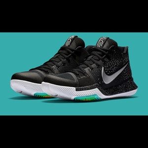 Nike Kylie 3 black ice